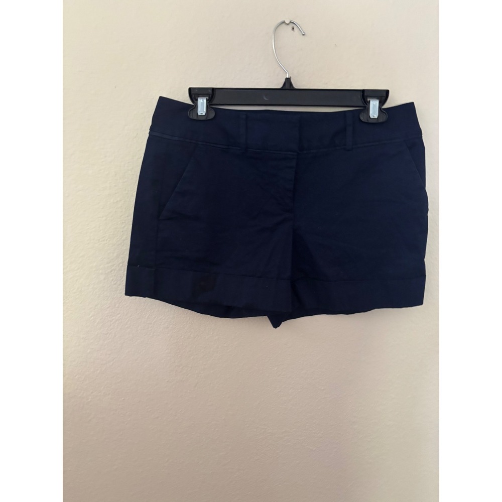 New York & Company 7th Avenue Navy Blue Chino Shorts Size 4 Cuffed Stm 
A1124